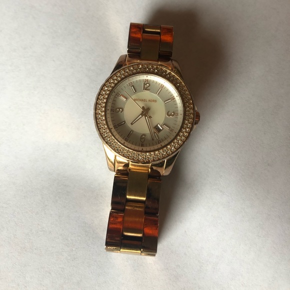 Michael Kors Gold Watch - Picture 3 of 5